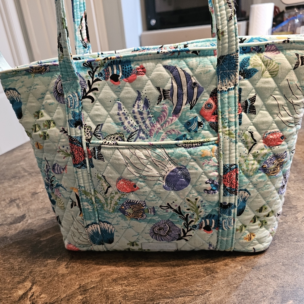 Vera Bradley Antilles Treasure Tote & Wallet